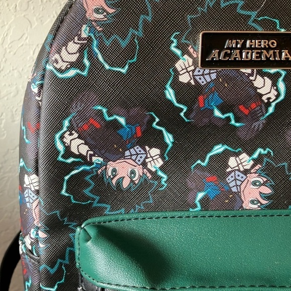 My Hero Academia: Deka Izuku Midorriya Chibi~ All over print- Mini backpack - Picture 4 of 12